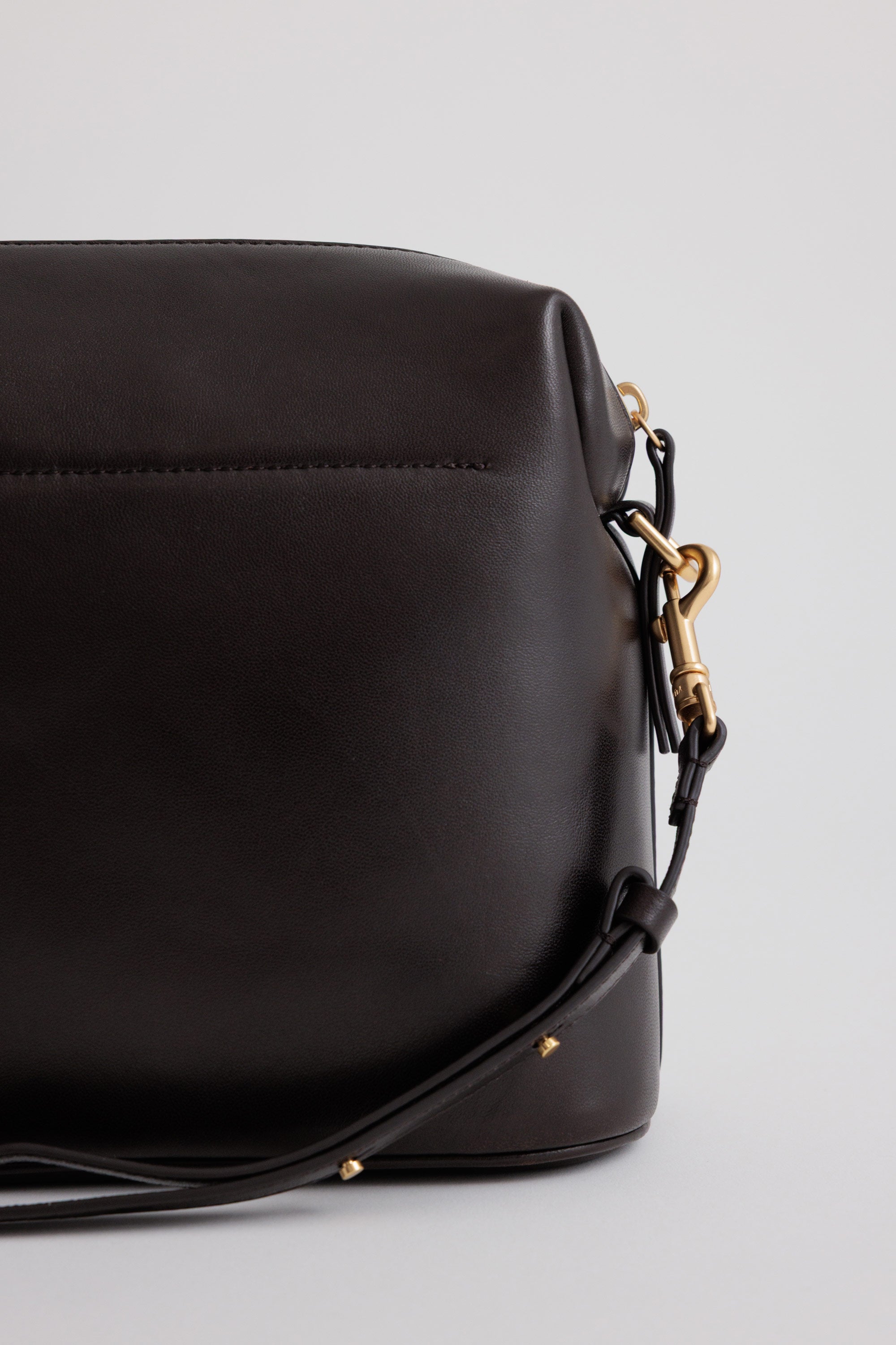 Ch'lita Bag in Americano Lambskin back view showing leather grain detail