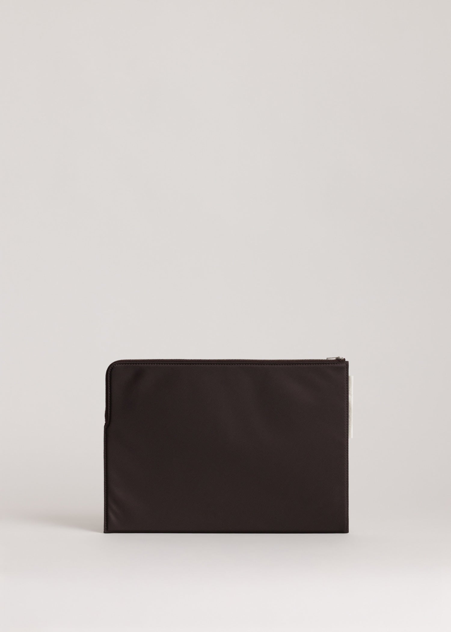 Laptop Sleeve 13" in Coffee Bean ECONYL® regenerated nylon - front view