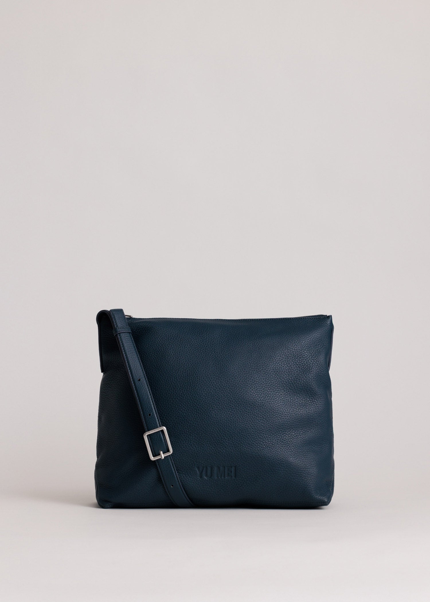 バッグ yu Medium UTILITY Braidy | ECONYL® Tote | Yu Mei