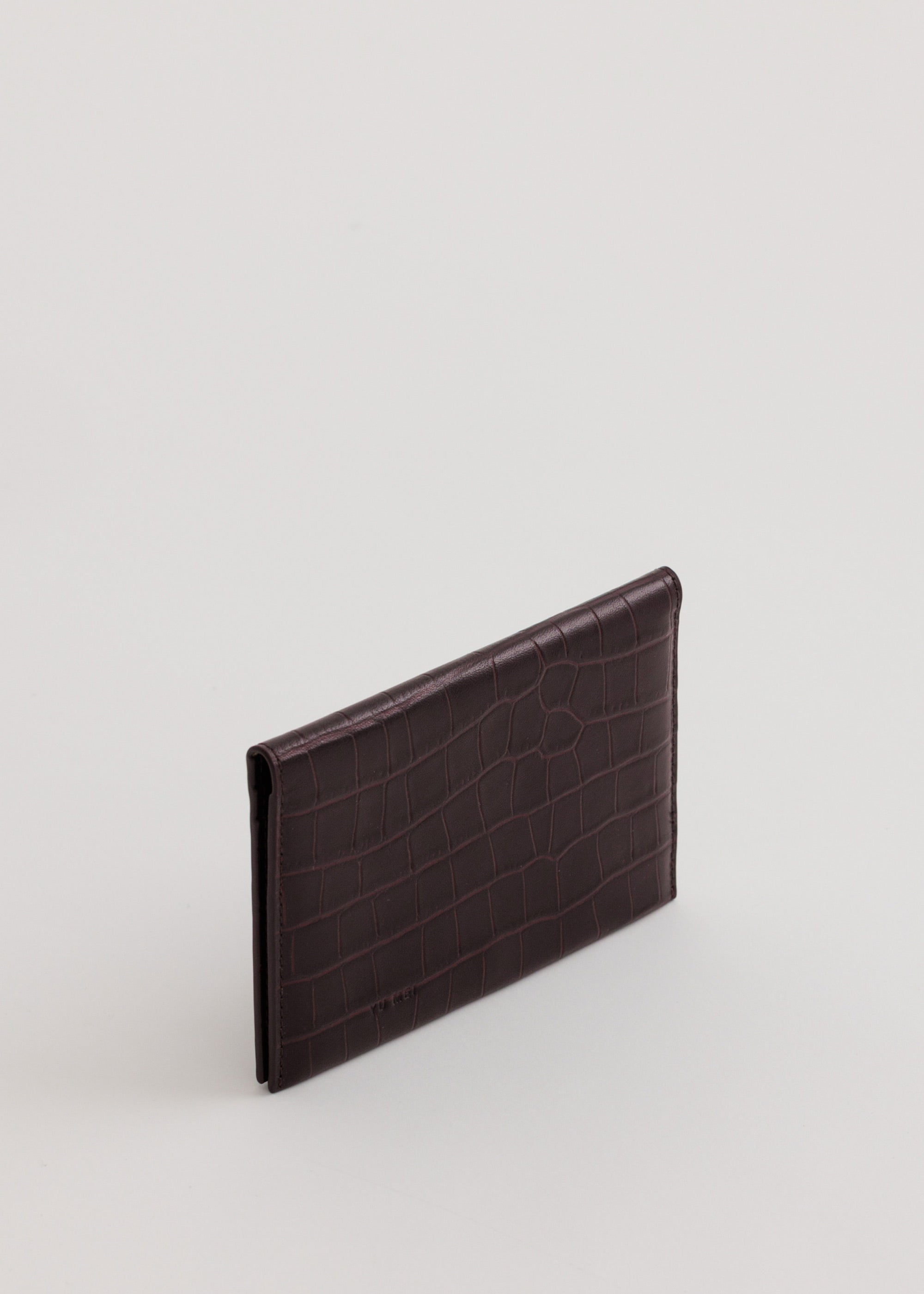 Jessie Folio in Fire Croc 3/4 view showing premium croc embossed exterior