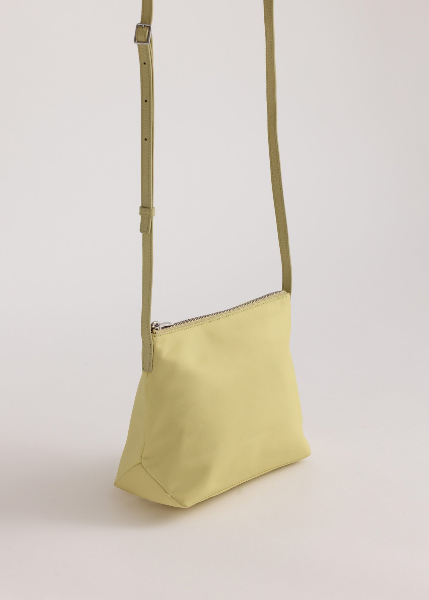 Small UTILITY Braidy | ECONYL® Crossbody Bag – Yu Mei