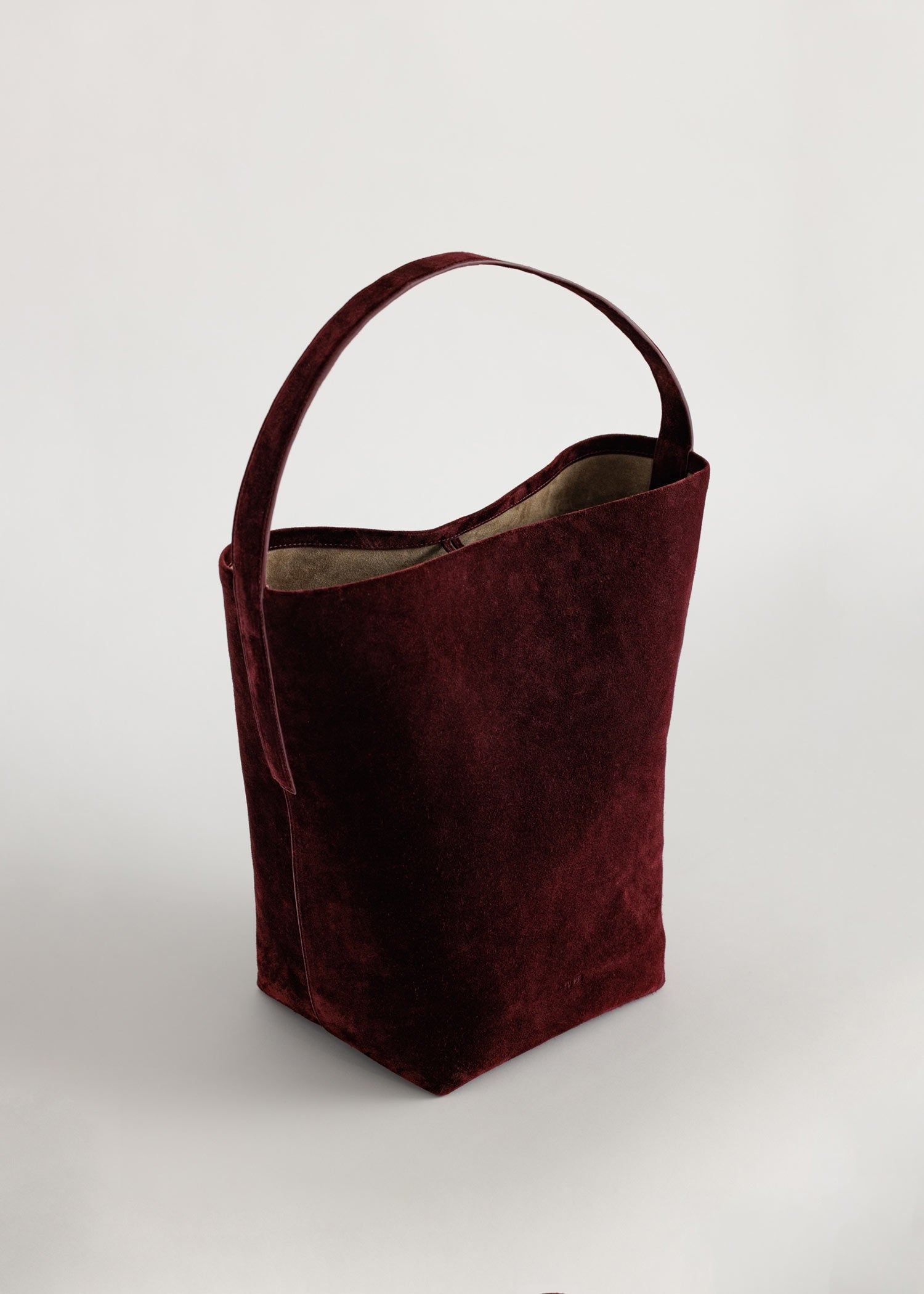 Teresa | Suede Tote Bag in Fire | Yu Mei