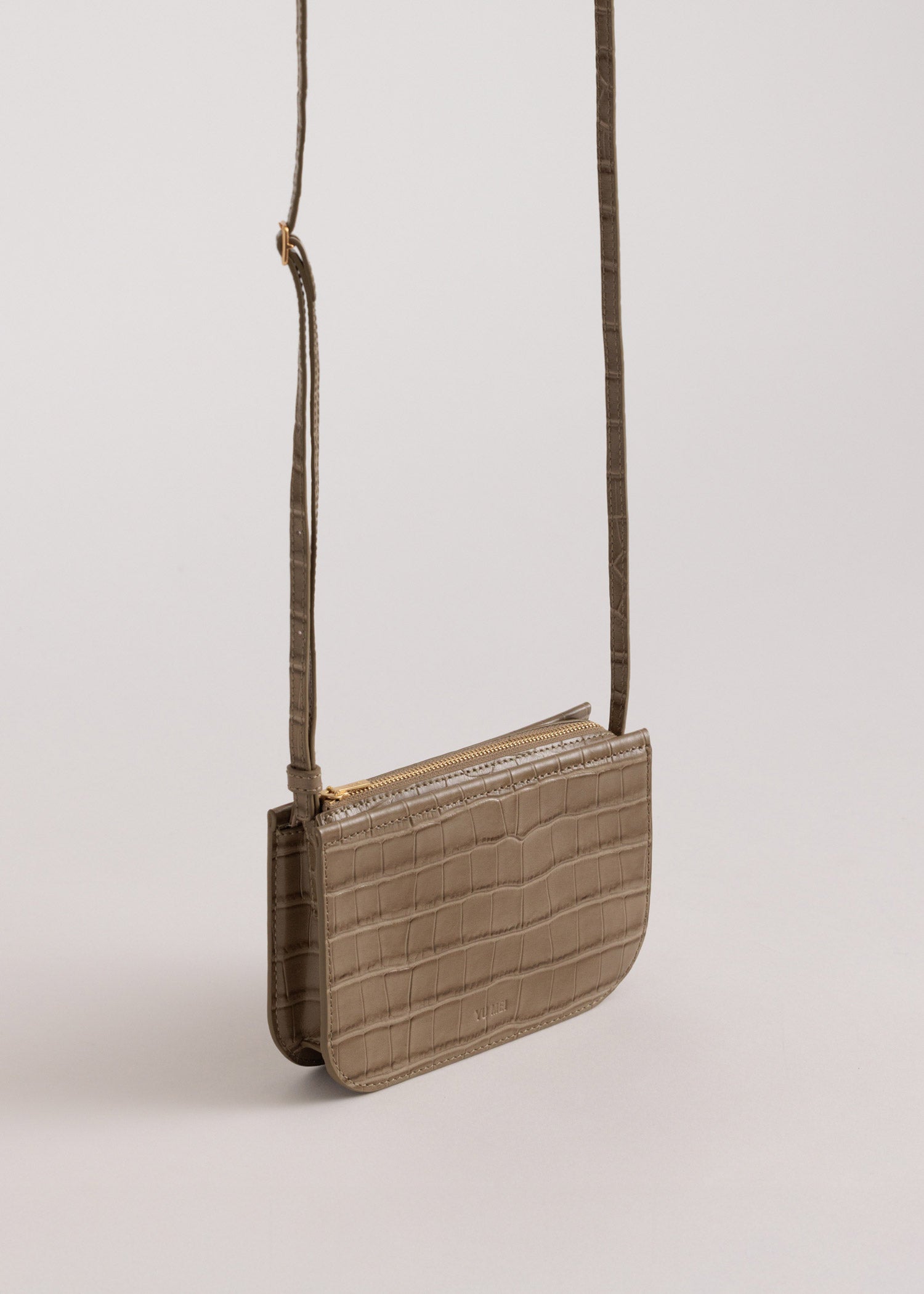 Vi | Leather Crossbody Bag in Dune Croc | Yu Mei