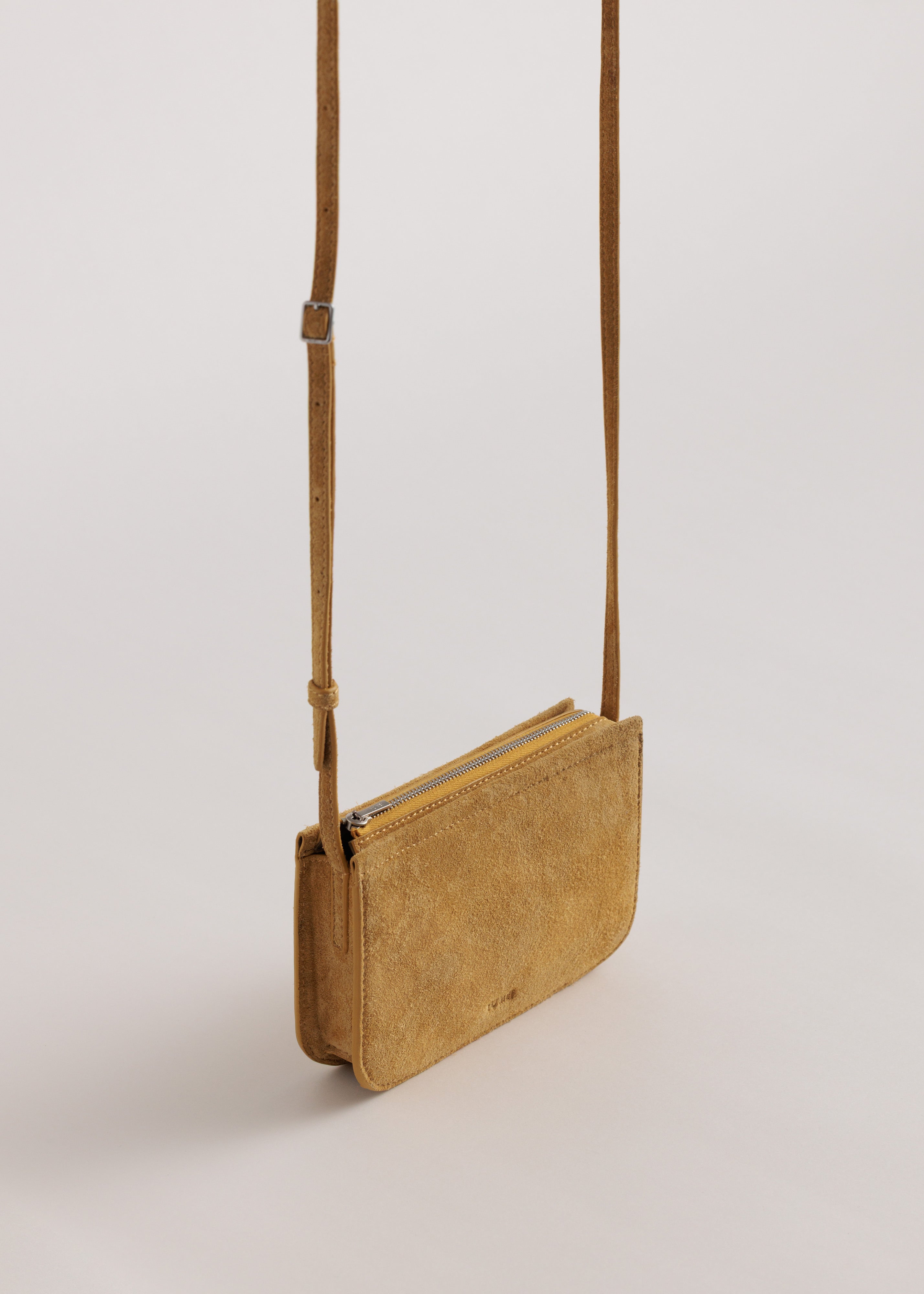 Vi Bag in Sun Suede - angle view