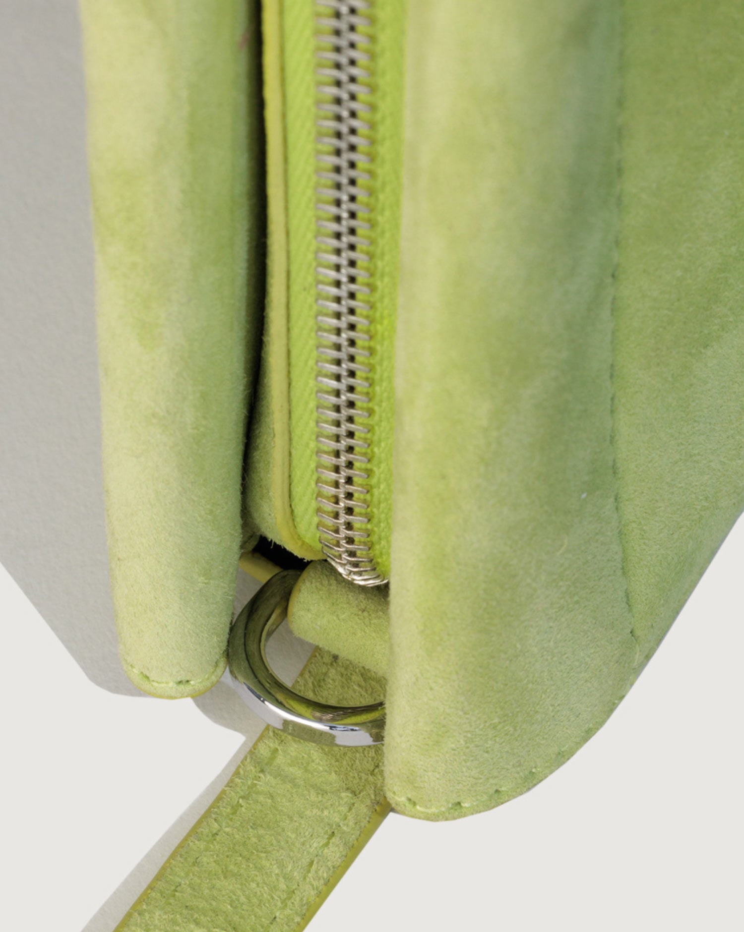 Buckle to attach scunchie strap