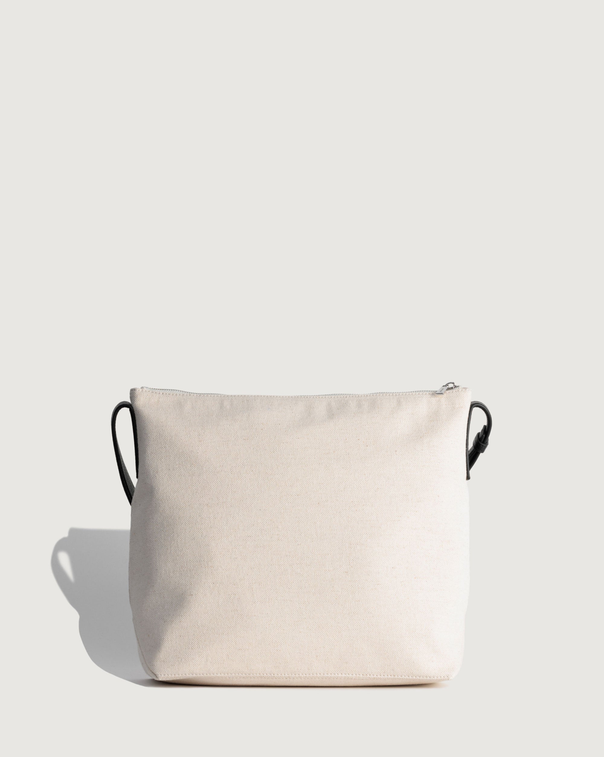 Reverse profile view