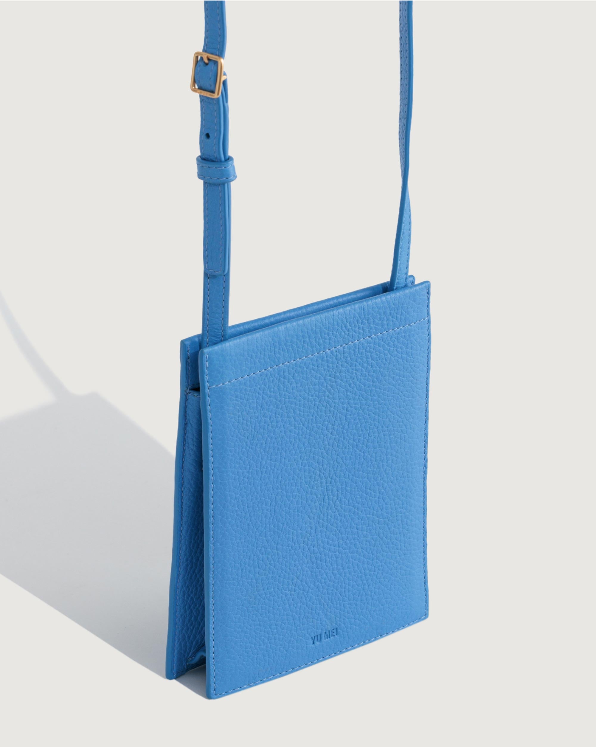 Adjustable crossbody strap